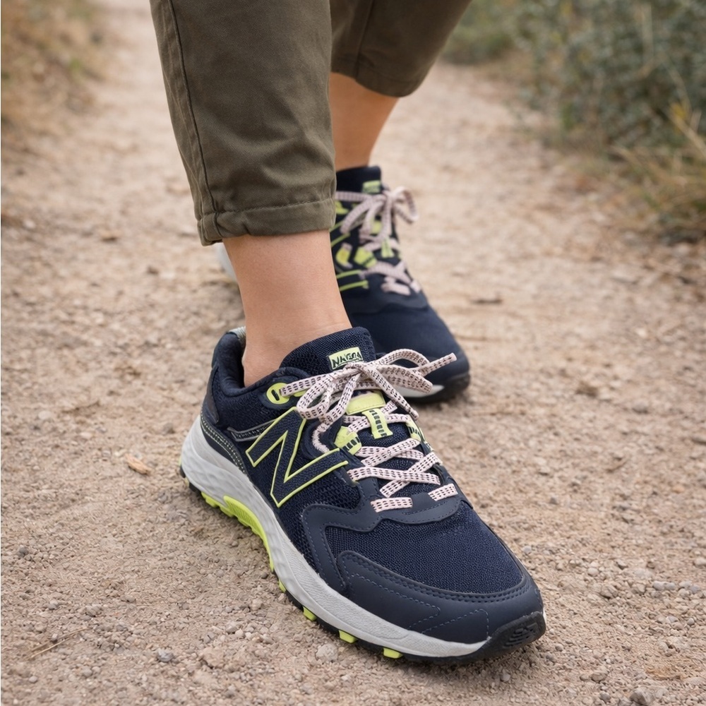 New Balance 410v7 Trail Running Shoes Womens 9.5 Navy Lime WT410LP7